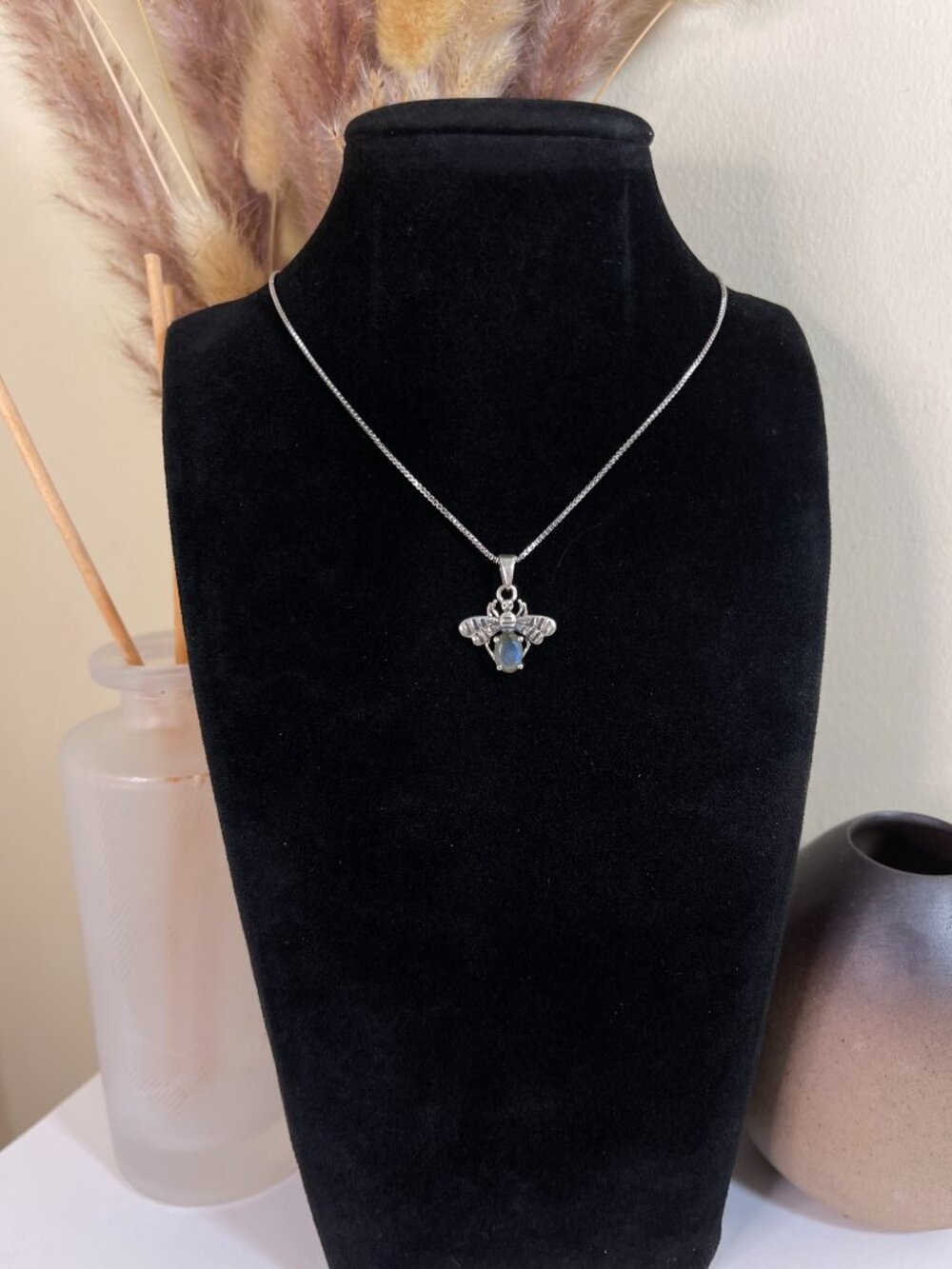 Natural Labradorite Honey Bee Pendant Necklace 925 Sterling Silver Box Chain